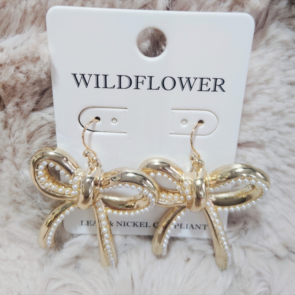 NWT!! WILDFLOWER, Lead &:Nickel Compliant Bow Earrings